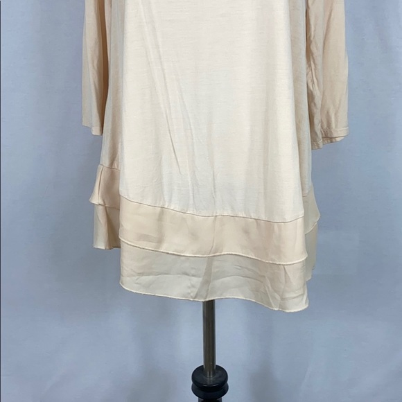 BKE Red top size Medium - Picture 2 of 6